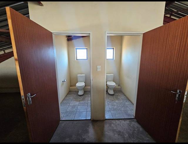 M² BUILDING FOR SALE IN VAALPARK